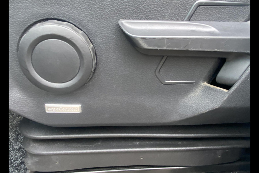 Volkswagen Crafter 35 2.0 TDI L3H3 Comfortline, Cam, Cruise, Trekhaak, Imperiaal, NAP