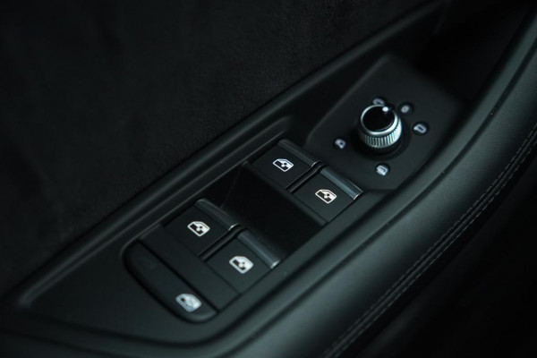 Audi RS5 Sportback 2.9 TFSI A5 quattro competition plus / Massage / Pano / 360 / Fabr. Garantie