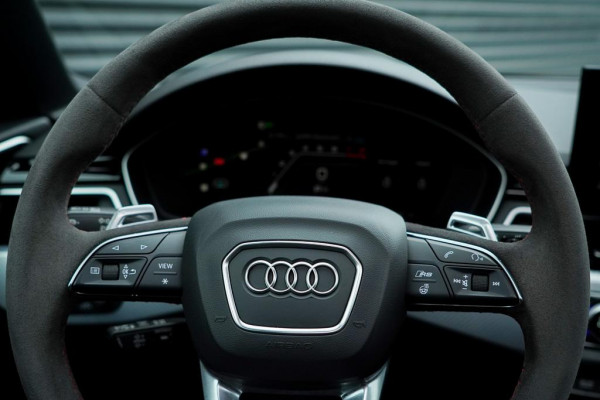 Audi RS5 Sportback 2.9 TFSI A5 quattro competition plus / Massage / Pano / 360 / Fabr. Garantie