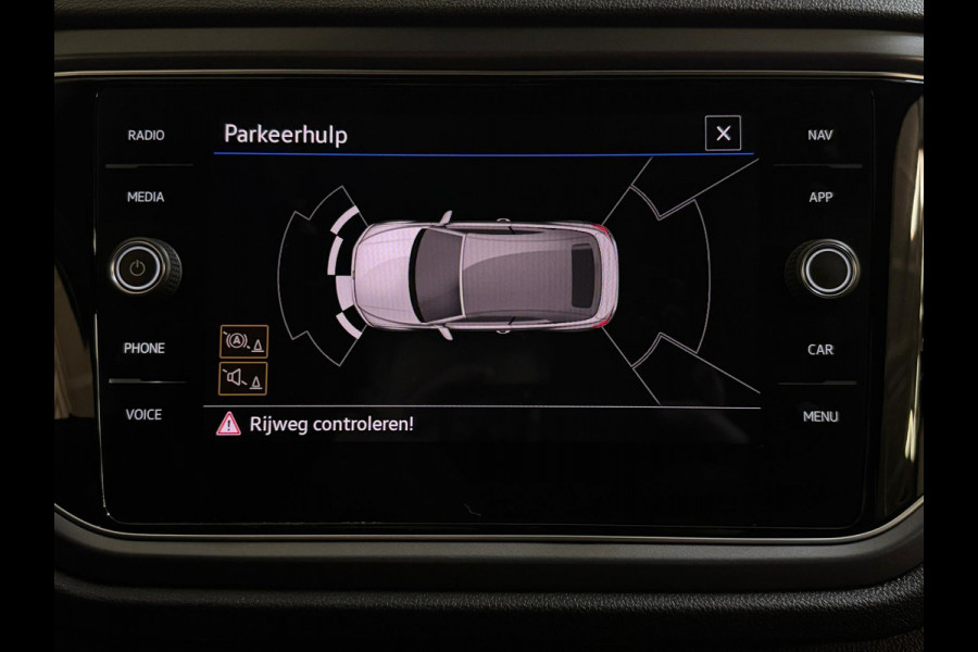 Volkswagen T-Roc Cabrio 1.5 TSI 150PK DSG R-LINE SPORT NAVI/PDC/LED/R-LINE