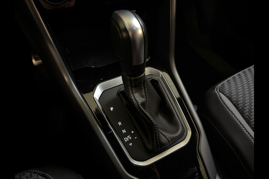 Volkswagen T-Roc Cabrio 1.5 TSI 150PK DSG R-LINE SPORT NAVI/PDC/LED/R-LINE