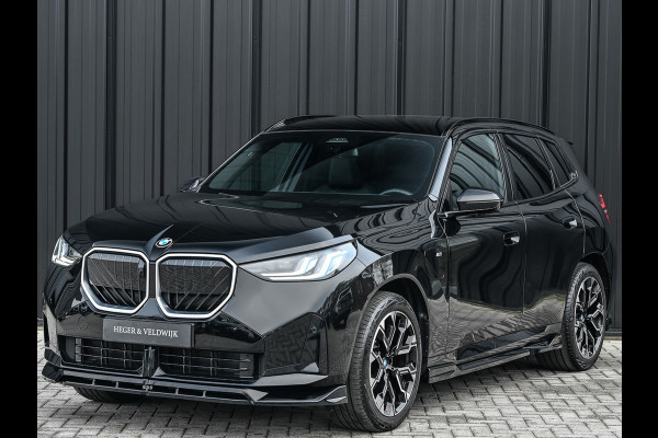 BMW X3 30e xDrive · M-Sport · Panorama dak · Sport stoelen · Driving Assistant Plus · Dab+ · Harman/Kardon · Adaptive Led · Head-Up · 3