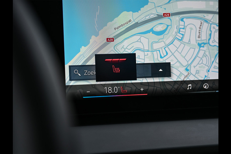 BMW X3 30e xDrive · M-Sport · Panorama dak · Sport stoelen · Driving Assistant Plus · Dab+ · Harman/Kardon · Adaptive Led · Head-Up · 3