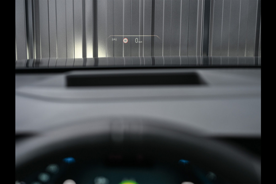 BMW X3 30e xDrive · M-Sport · Panorama dak · Sport stoelen · Driving Assistant Plus · Dab+ · Harman/Kardon · Adaptive Led · Head-Up · 3