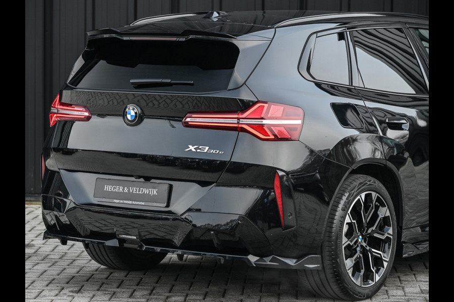 BMW X3 30e xDrive · M-Sport · Panorama dak · Sport stoelen · Driving Assistant Plus · Dab+ · Harman/Kardon · Adaptive Led · Head-Up · 3