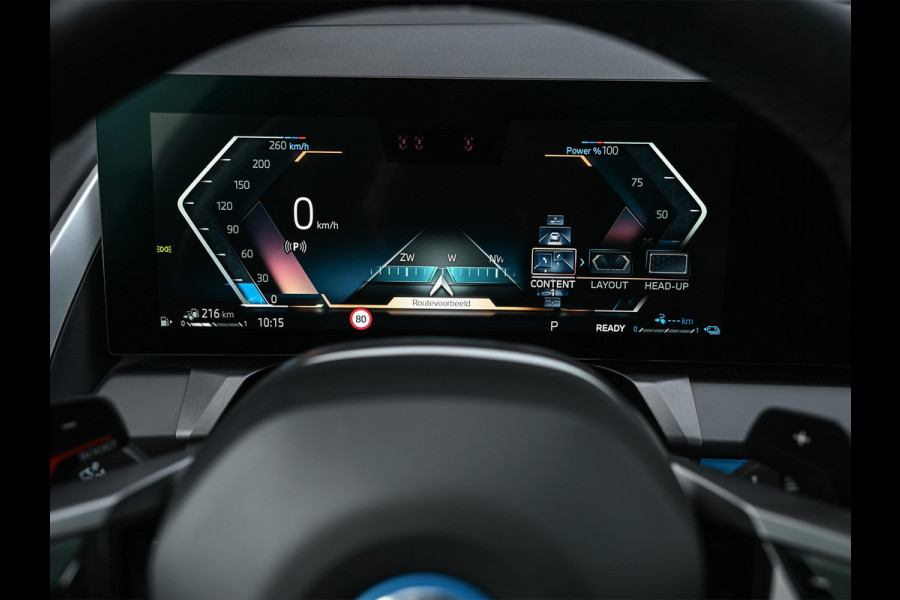 BMW X3 30e xDrive · M-Sport · Panorama dak · Sport stoelen · Driving Assistant Plus · Dab+ · Harman/Kardon · Adaptive Led · Head-Up · 3