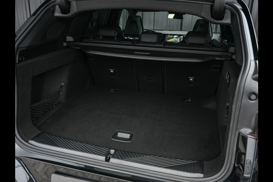 BMW X3 30e xDrive · M-Sport · Panorama dak · Sport stoelen · Driving Assistant Plus · Dab+ · Harman/Kardon · Adaptive Led · Head-Up · 3