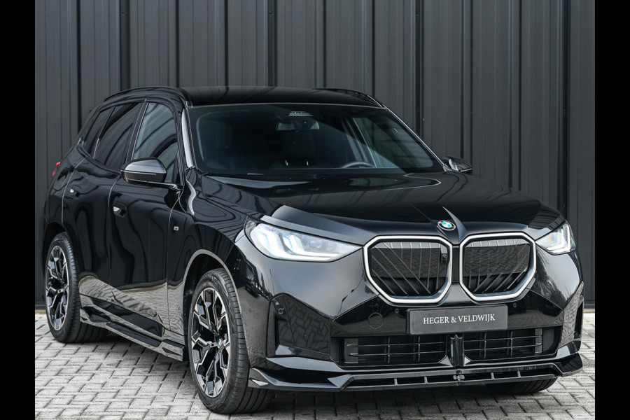 BMW X3 30e xDrive · M-Sport · Panorama dak · Sport stoelen · Driving Assistant Plus · Dab+ · Harman/Kardon · Adaptive Led · Head-Up · 3