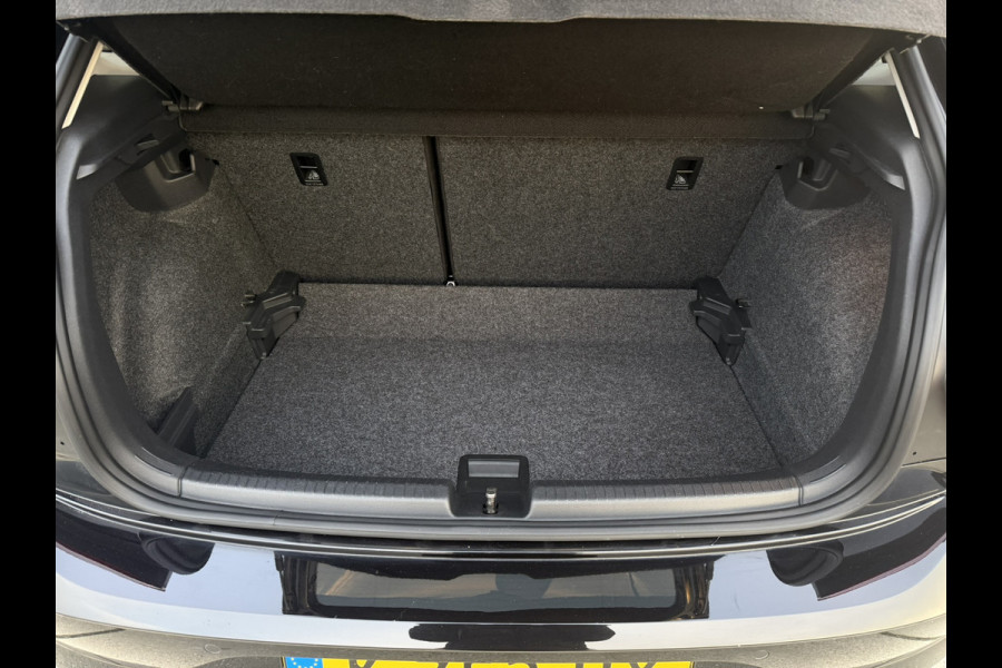 Volkswagen Polo 1.0 TSI Comfortline Business | Carplay | Camera | Virtual Cockpit | PDC | Navi