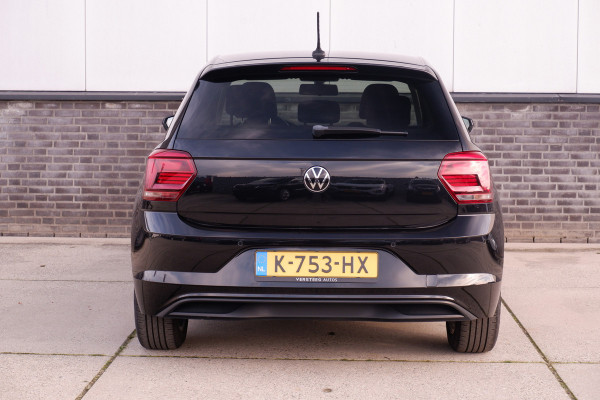 Volkswagen Polo 1.0 TSI Comfortline Business | Carplay | Camera | Virtual Cockpit | PDC | Navi