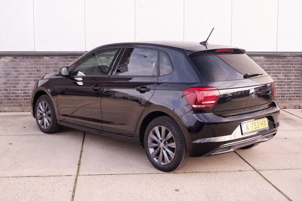 Volkswagen Polo 1.0 TSI Comfortline Business | Carplay | Camera | Virtual Cockpit | PDC | Navi