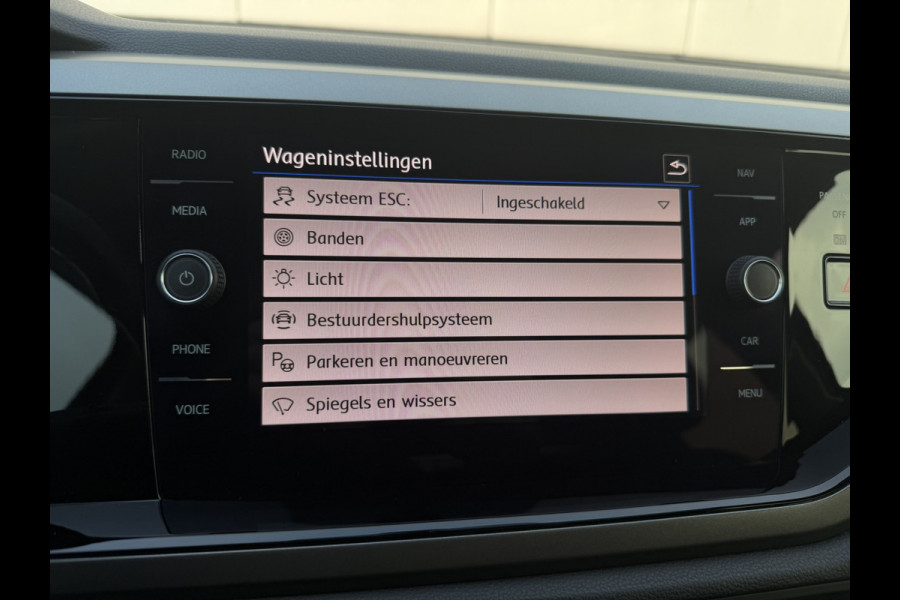 Volkswagen Polo 1.0 TSI Comfortline Business | Carplay | Camera | Virtual Cockpit | PDC | Navi