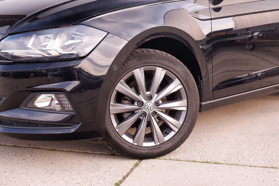 Volkswagen Polo 1.0 TSI Comfortline Business | Carplay | Camera | Virtual Cockpit | PDC | Navi