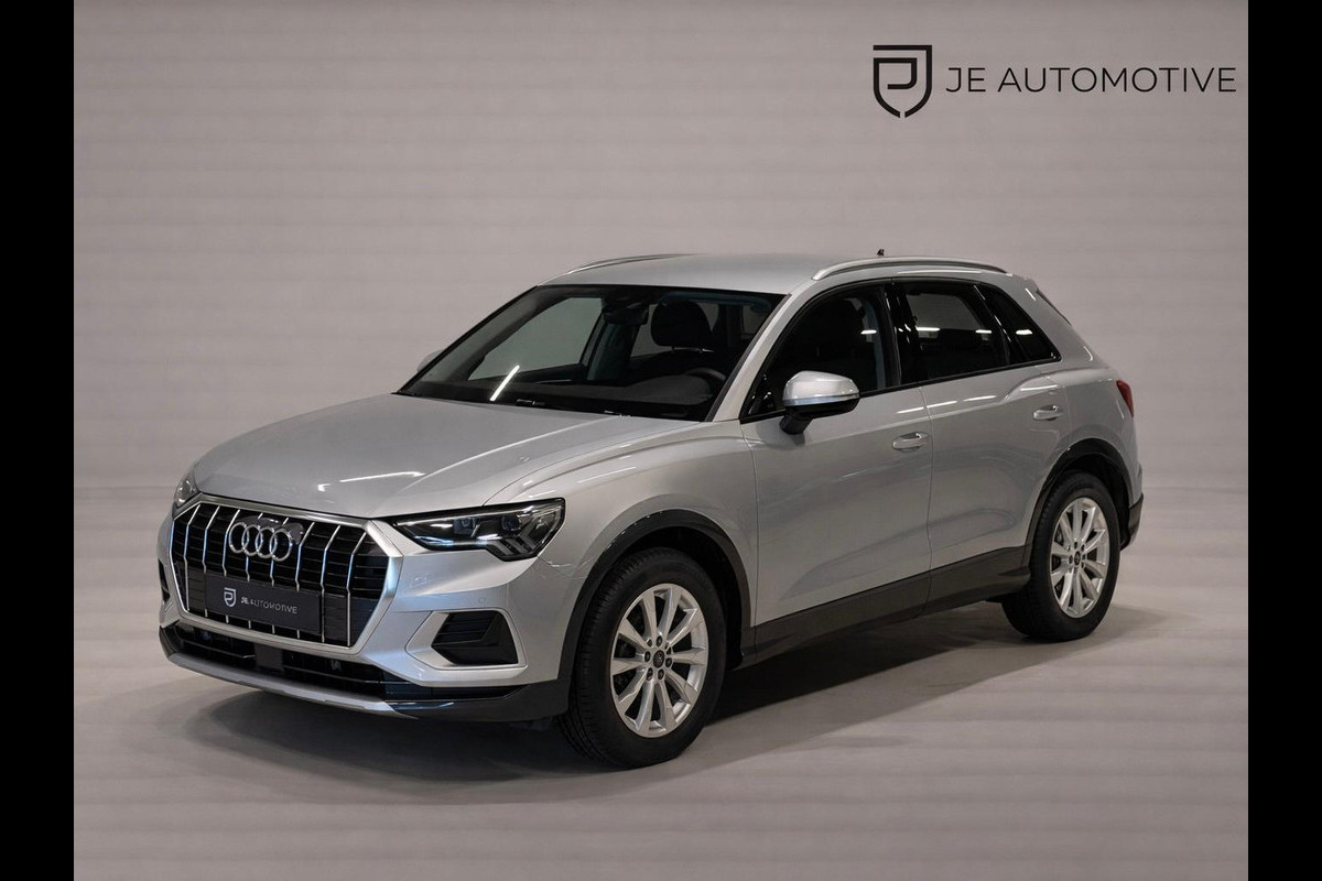 Audi Q3 35 TFSI 150PK Pro Line, S-Tronic, Virtual, Matrix, Apple Carplay, ACC, Blind Spot, Trekhaak, Voll Led, Voll Onderhouden