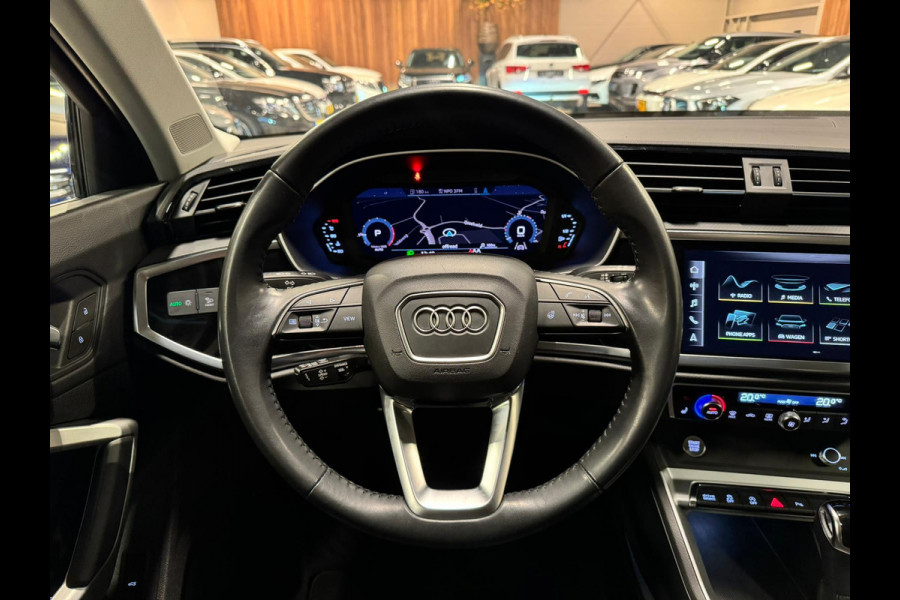 Audi Q3 35 TFSI 150PK Pro Line, S-Tronic, Virtual, Matrix, Apple Carplay, ACC, Blind Spot, Trekhaak, Voll Led, Voll Onderhouden