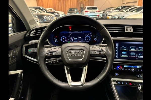 Audi Q3 35 TFSI 150PK Pro Line, S-Tronic, Virtual, Matrix, Apple Carplay, ACC, Blind Spot, Trekhaak, Voll Led, Voll Onderhouden