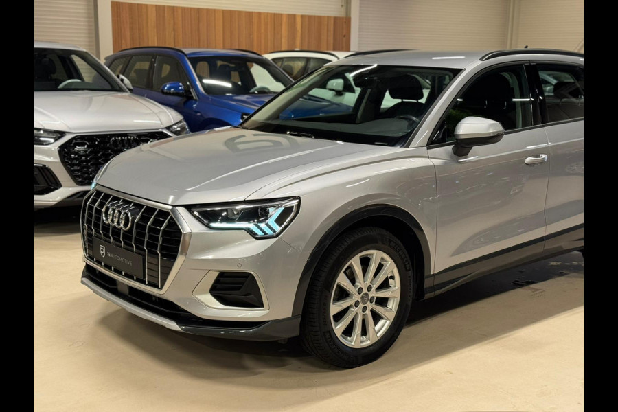 Audi Q3 35 TFSI 150PK Pro Line, S-Tronic, Virtual, Matrix, Apple Carplay, ACC, Blind Spot, Trekhaak, Voll Led, Voll Onderhouden