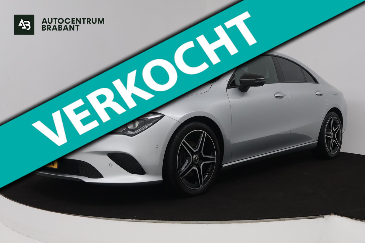 Mercedes-Benz CLA-Klasse 180 Business Solution (STOELVERWARMING, ACHTERUITRIJCAMERA, CRUISE CONTROL, PARKEERSENSOREN)