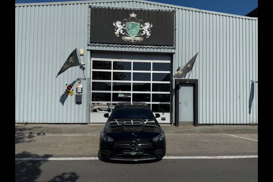 Mercedes-Benz E-Klasse 300 e AMG LEDER/NAVI/PANO/BURMESTER®