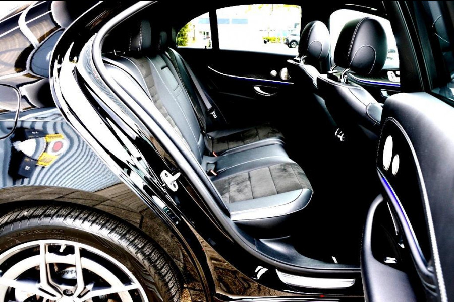 Mercedes-Benz E-Klasse 300 e AMG LEDER/NAVI/PANO/BURMESTER®