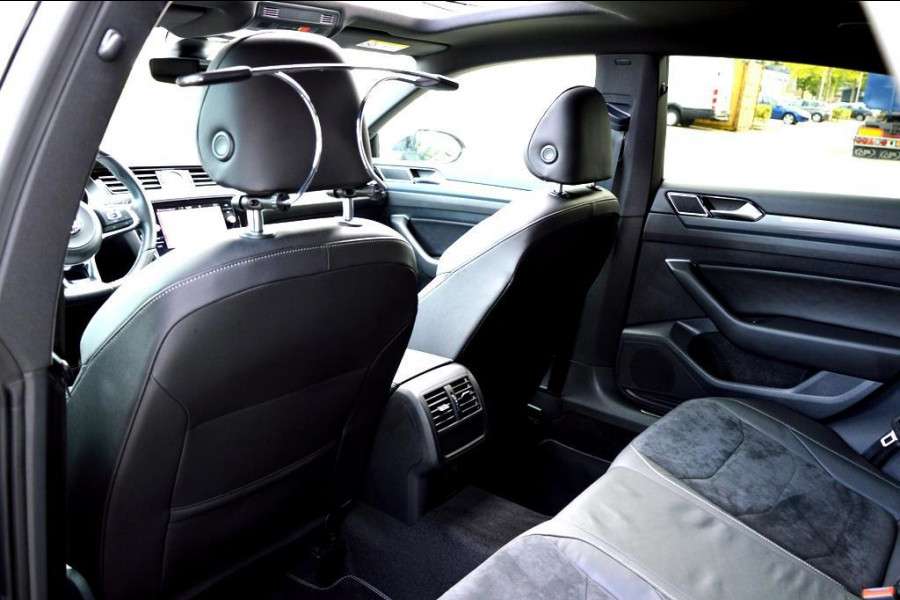 Volkswagen Arteon 2.0 TSI R-Line CAMERA/LMV18/NAVI/LEER/PANO