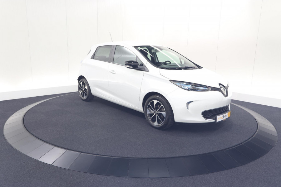 Renault ZOE Q90 Intens Quickcharge 41 kWh | Huuraccu | Navigatie | Parkeersensoren | Climate Control