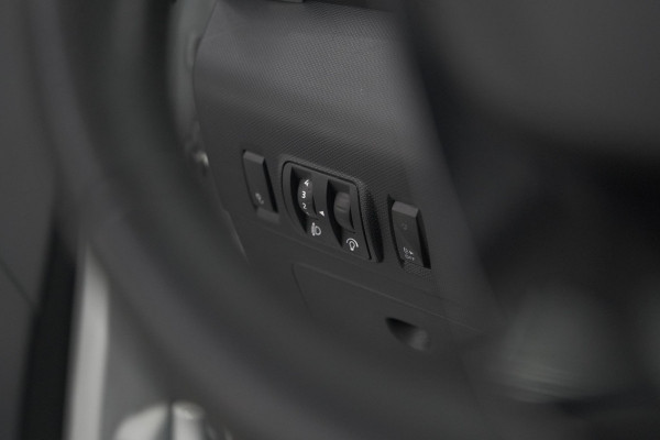 Renault ZOE Q90 Intens Quickcharge 41 kWh | Huuraccu | Navigatie | Parkeersensoren | Climate Control