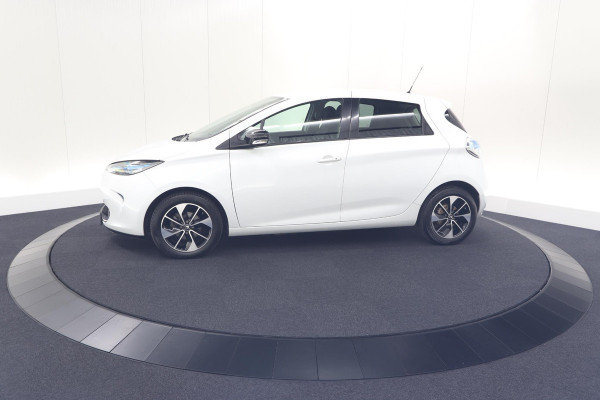 Renault ZOE Q90 Intens Quickcharge 41 kWh | Huuraccu | Navigatie | Parkeersensoren | Climate Control