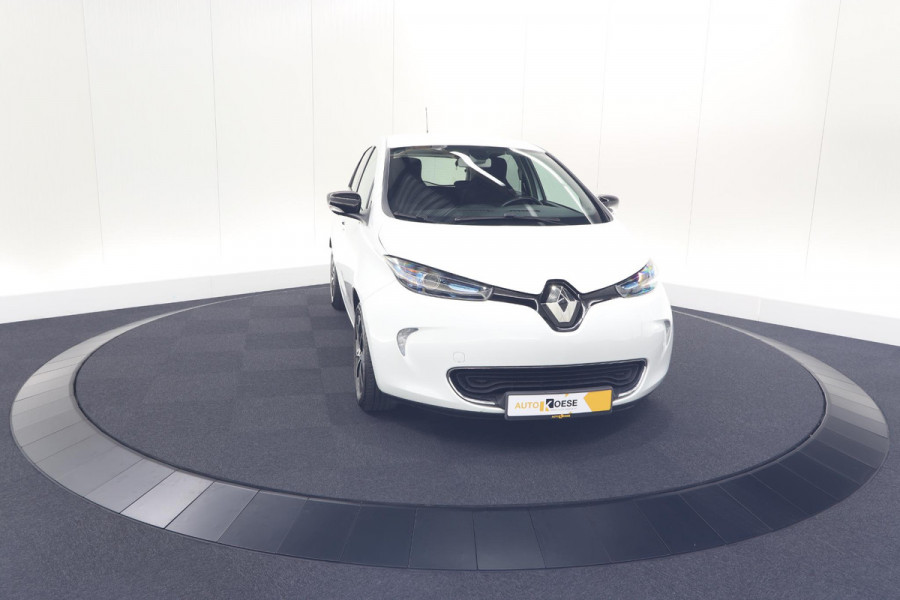 Renault ZOE Q90 Intens Quickcharge 41 kWh | Huuraccu | Navigatie | Parkeersensoren | Climate Control