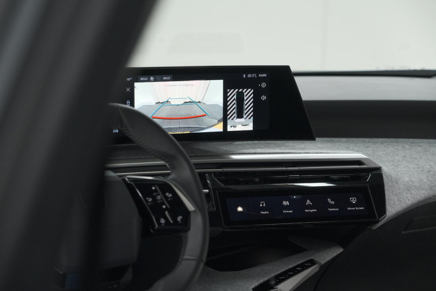 Peugeot 5008 Hybrid 136 e-DCS6 Allure | 7 Zitplaatsen | Camera | Stoelverwarming | Panoramic Navigation pack