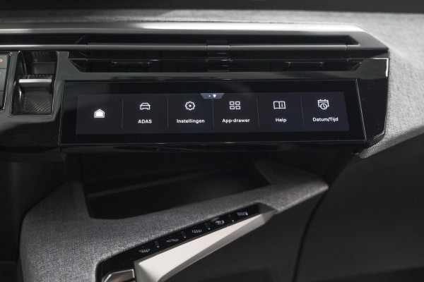 Peugeot 5008 Hybrid 136 e-DCS6 Allure | 7 Zitplaatsen | Camera | Stoelverwarming | Panoramic Navigation pack
