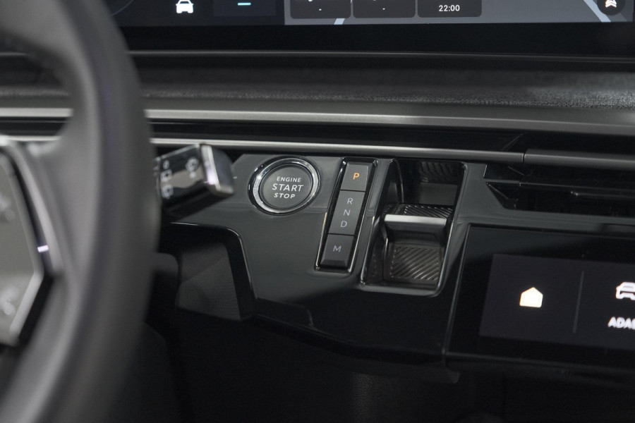 Peugeot 5008 Hybrid 136 e-DCS6 Allure | 7 Zitplaatsen | Camera | Stoelverwarming | Panoramic Navigation pack