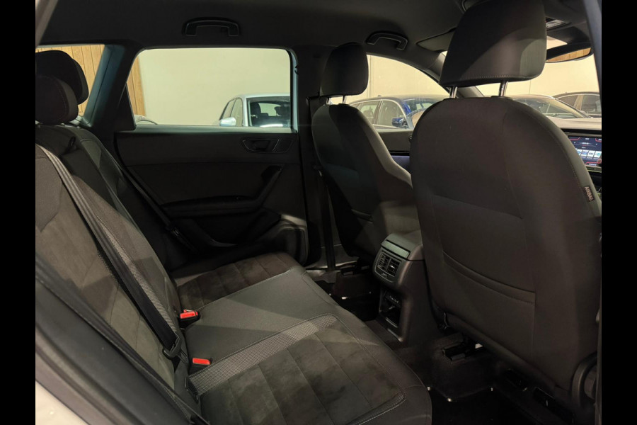 Seat Ateca 1.4 EcoTSI 150PK Xcellence Business Intense DSG, Virtual, Apple Carplay, Navi, Voll Led, Camera, Volledig Onderhoud