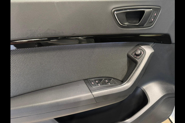 Seat Ateca 1.4 EcoTSI 150PK Xcellence Business Intense DSG, Virtual, Apple Carplay, Navi, Voll Led, Camera, Volledig Onderhoud