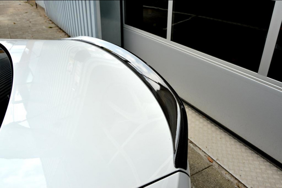 BMW 3-serie 330e High Executive M Performance CARBON/LASER