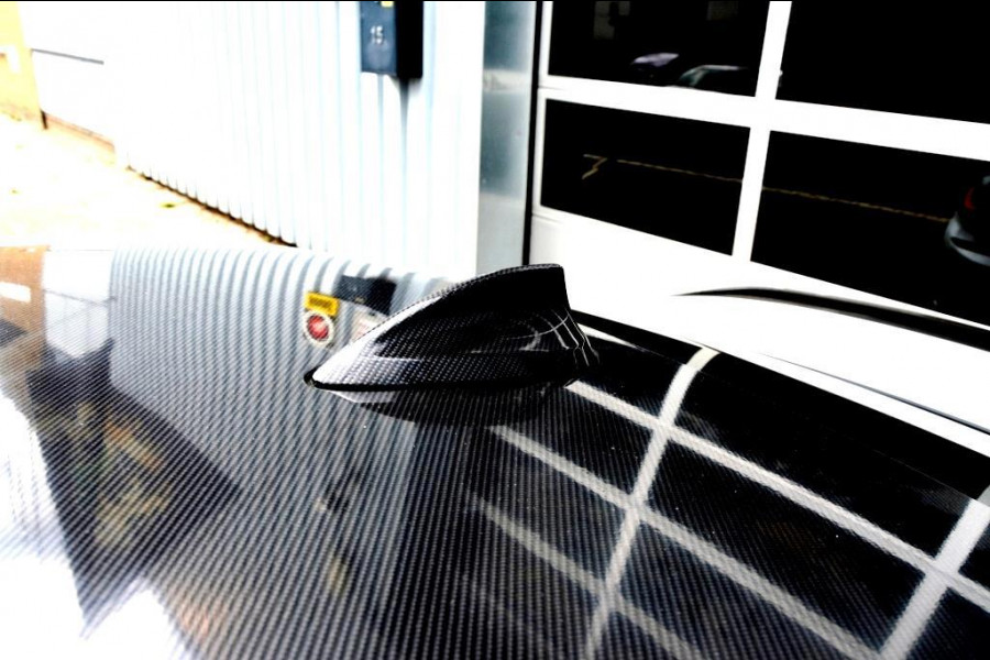 BMW 3-serie 330e High Executive M Performance CARBON/LASER