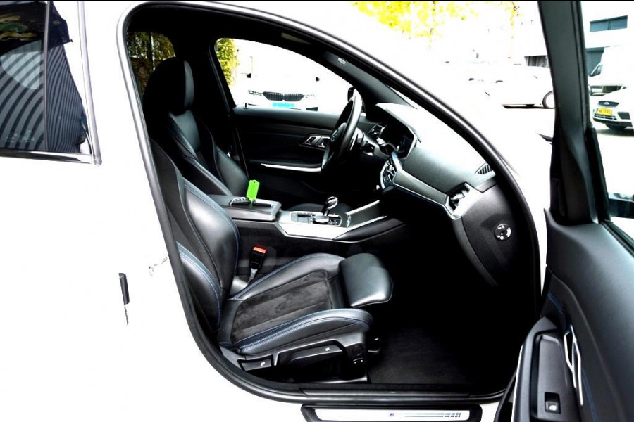 BMW 3-serie 330e High Executive M Performance CARBON/LASER