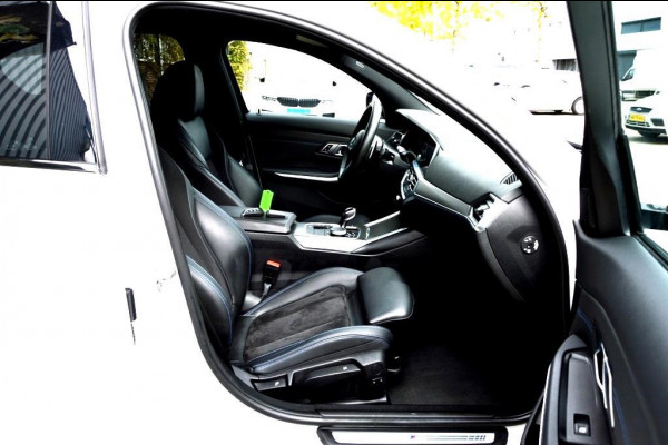 BMW 3-serie 330e High Executive M Performance CARBON/LASER