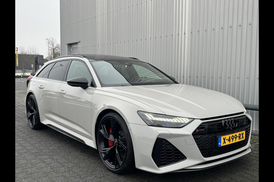 Audi RS6 *KREIDE-EXCLUSIVE*CERAMIC*ST.KACHEL*HAAK*B&O*PANO*