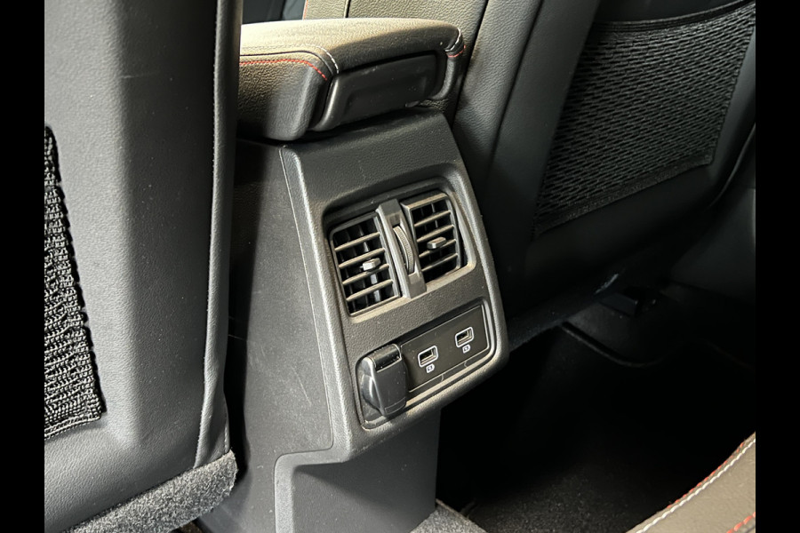 Renault Captur 1.3 TCe 140 R.S. Line | Groot 9,3" Navi | ACC | 360 | Stoel-Stuur-Voorruit verw | Blindspot | 100% Dealer onderhouden!