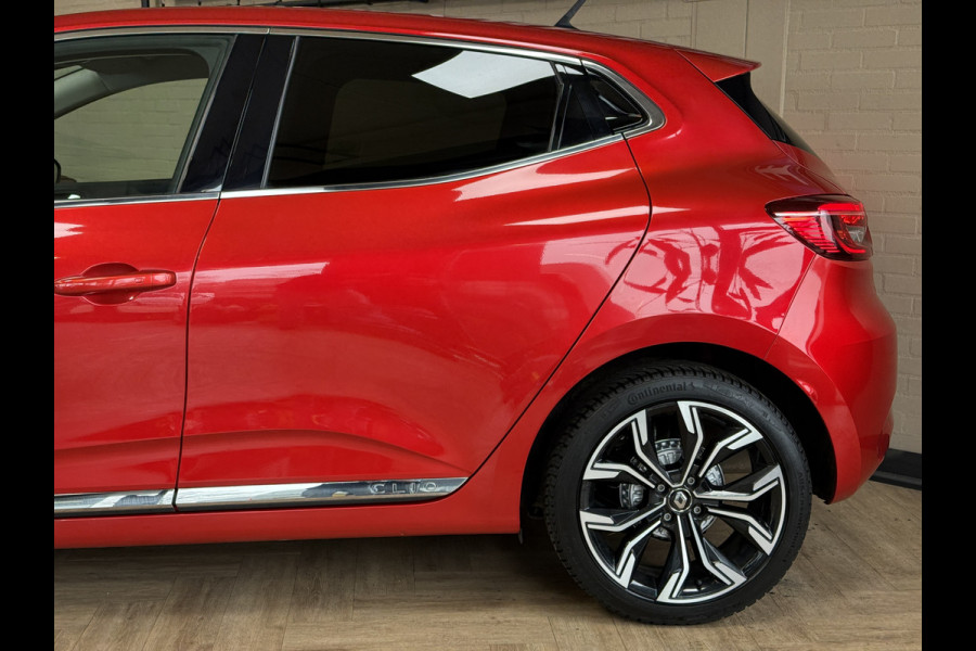 Renault Clio 1.0 TCe 90pk Intens | Navi | 360 | Stuur & Stoelverwarming | Carplay | 17" | Led | 100% onderhouden!