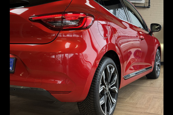 Renault Clio 1.0 TCe 90pk Intens | Navi | 360 | Stuur & Stoelverwarming | Carplay | 17" | Led | 100% onderhouden!