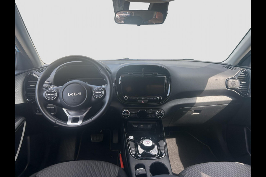 Kia e-Soul DynamicLine 64 kWh | LED | Navigatie | Cruise | Camera |