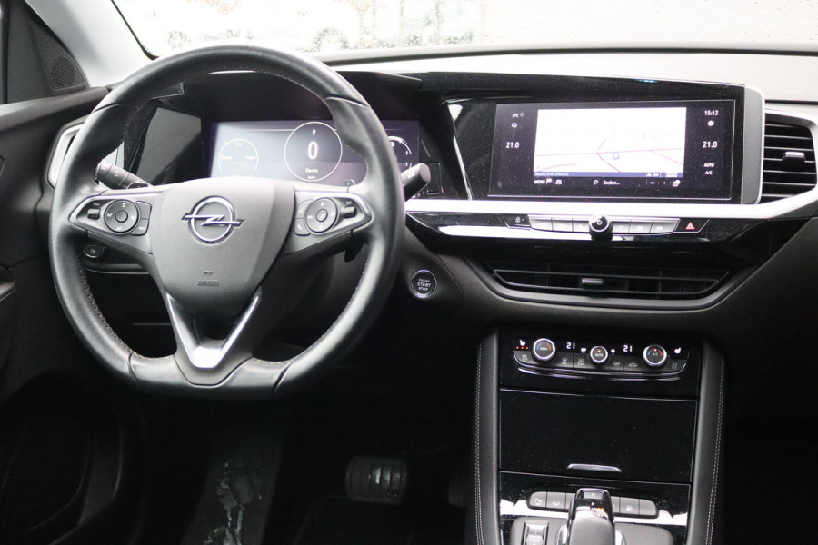 Opel Grandland X 1.6T. Plug in Hybrid/PHEV 4x4 300PK Elegance Leder-pack/Elegance-pack