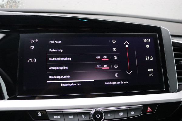 Opel Grandland X 1.6T. Plug in Hybrid/PHEV 4x4 300PK Elegance Leder-pack/Elegance-pack