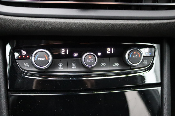 Opel Grandland X 1.6T. Plug in Hybrid/PHEV 4x4 300PK Elegance Leder-pack/Elegance-pack