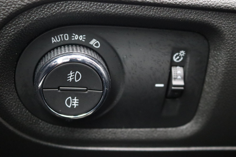 Opel Grandland X 1.6T. Plug in Hybrid/PHEV 4x4 300PK Elegance Leder-pack/Elegance-pack