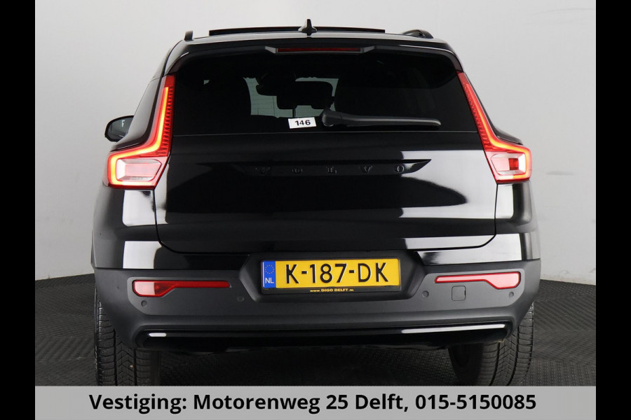 Volvo XC40 P8 AWD R-DESIGN ACCU SOH 93% GARANTIE 11-2030* BEREIK 462 KM WLTP. NL AUTO. BIJNA 2021.PARKEERSENSOREN V+A . 360 CAMERA V+A . APPLE CARPLAY & ADNROID AUTO . STOEL -EN STUURVERWARMING