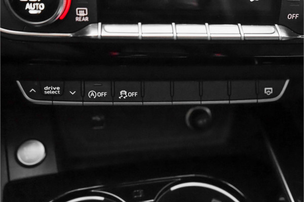 Audi A5 Sportback 35 TFSI S Edition Competition Pano Matrix Zwart Optiek 19"