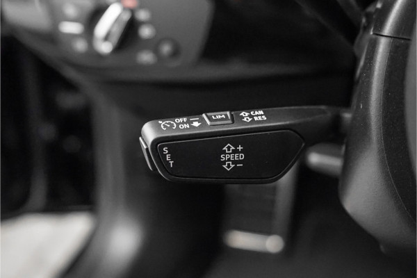 Audi A5 Sportback 35 TFSI S Edition Competition Pano Matrix Zwart Optiek 19"